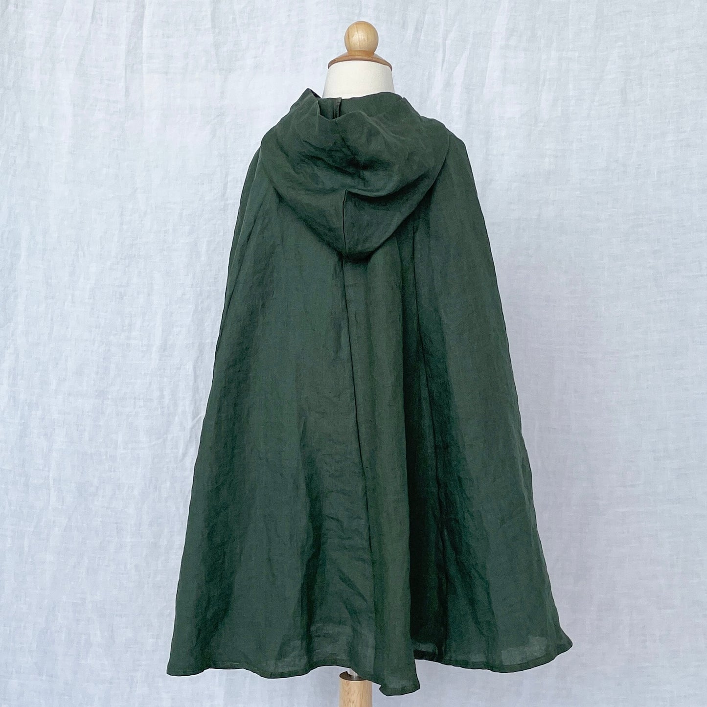 Hooded Cape, Forest