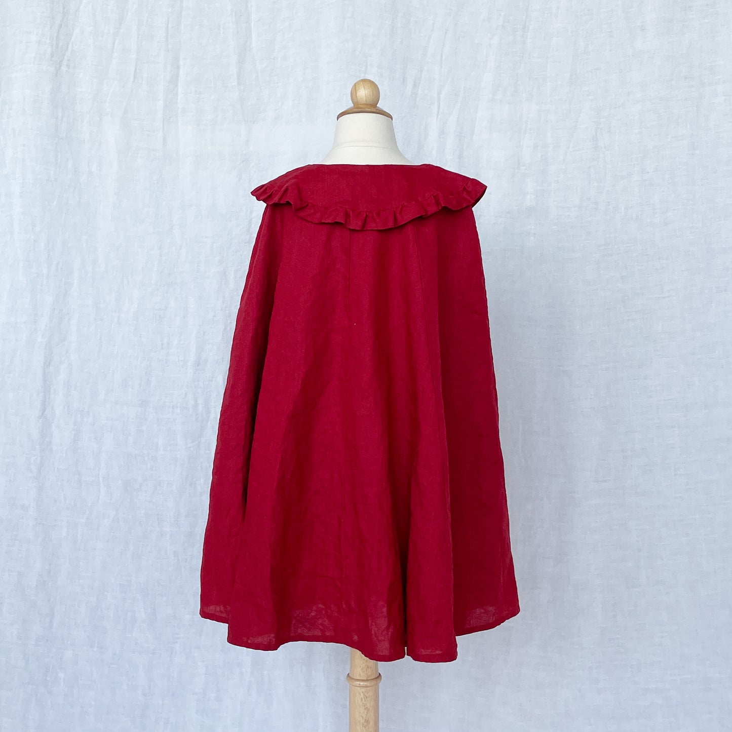 Linen Collar Cape in Berry
