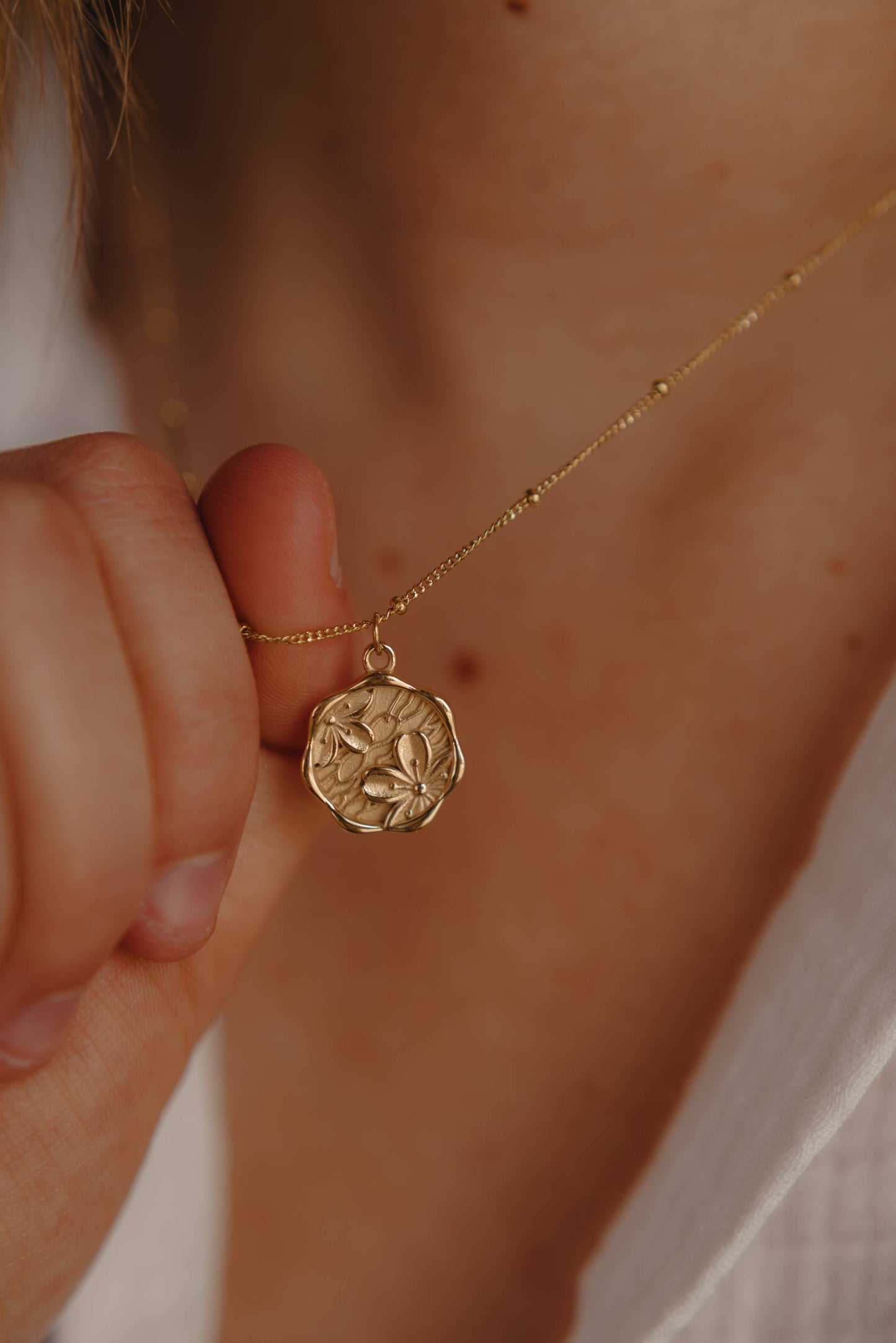 A Worshipping People - Minimalist Necklace